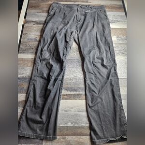 Kuhl Men's Slackr Pants 40x32 Grey